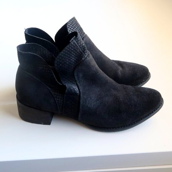 Seychelles Revolve Black Suede Leather Block Heel Ankle Boots / Booties Size 8.5 - Picture 8 of 12